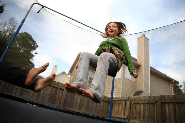 good reasons to let your toddler play trampoline