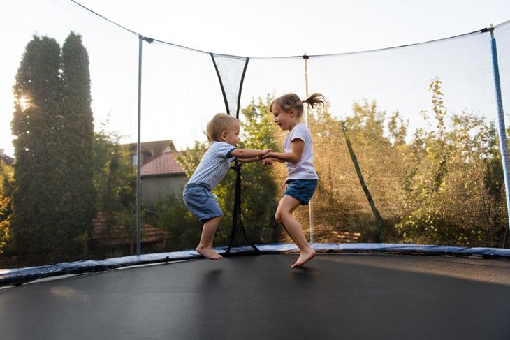 how to measure a trampoline mat